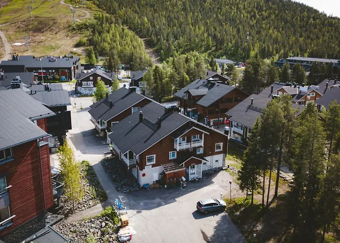 Alppitaehti, Huoneisto Hilla
