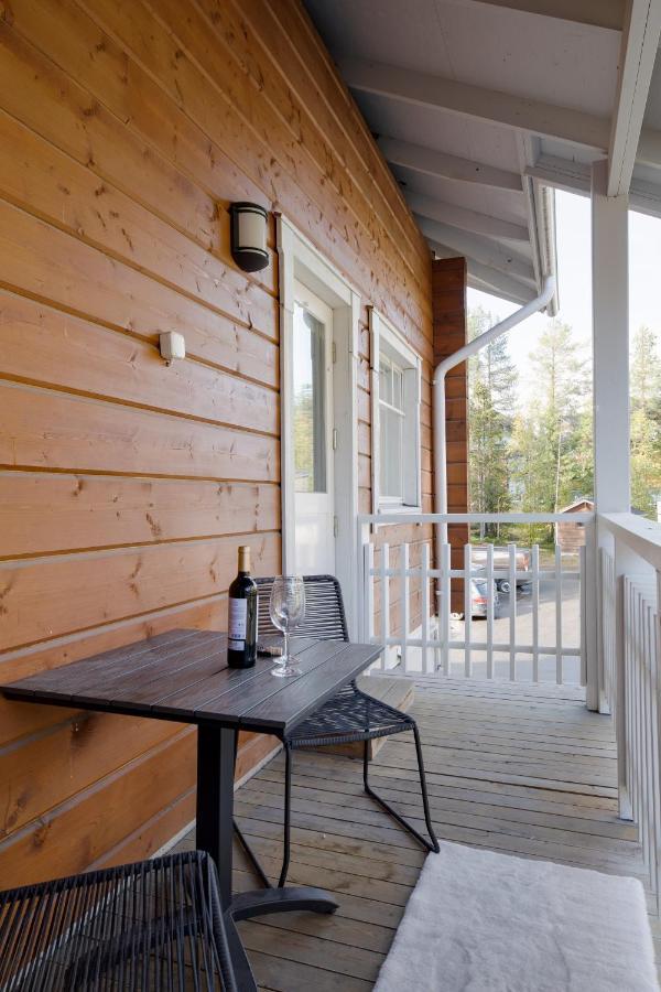 Apartment Alppitaehti, Huoneisto Hilla